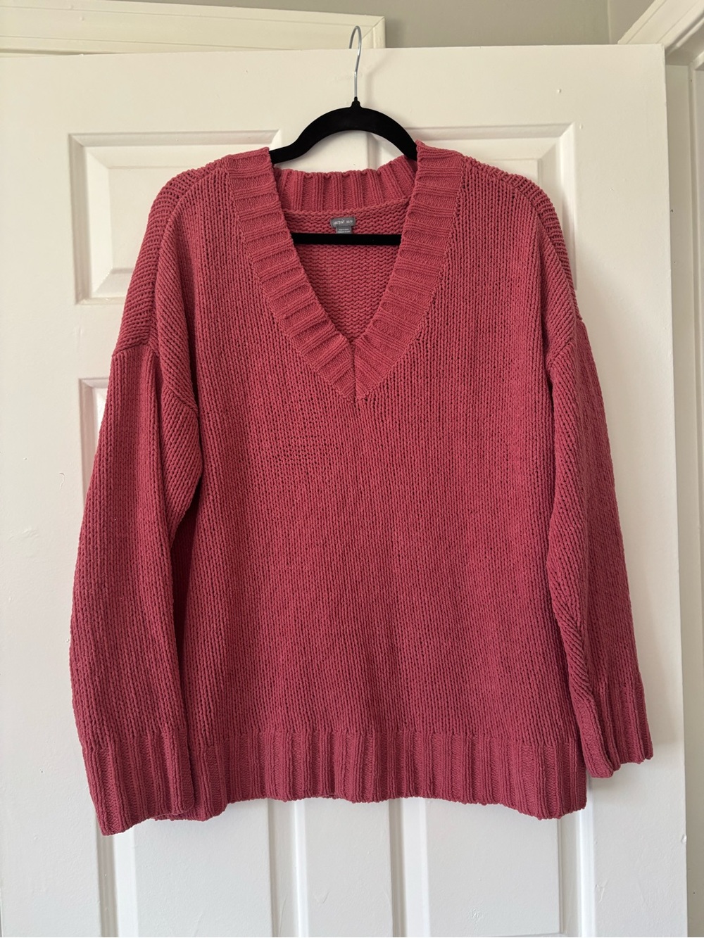 Aerie Oversized Dusty Rose V-Neck Chunky Knit Sweater XS - Like New - Picture 2 of 6